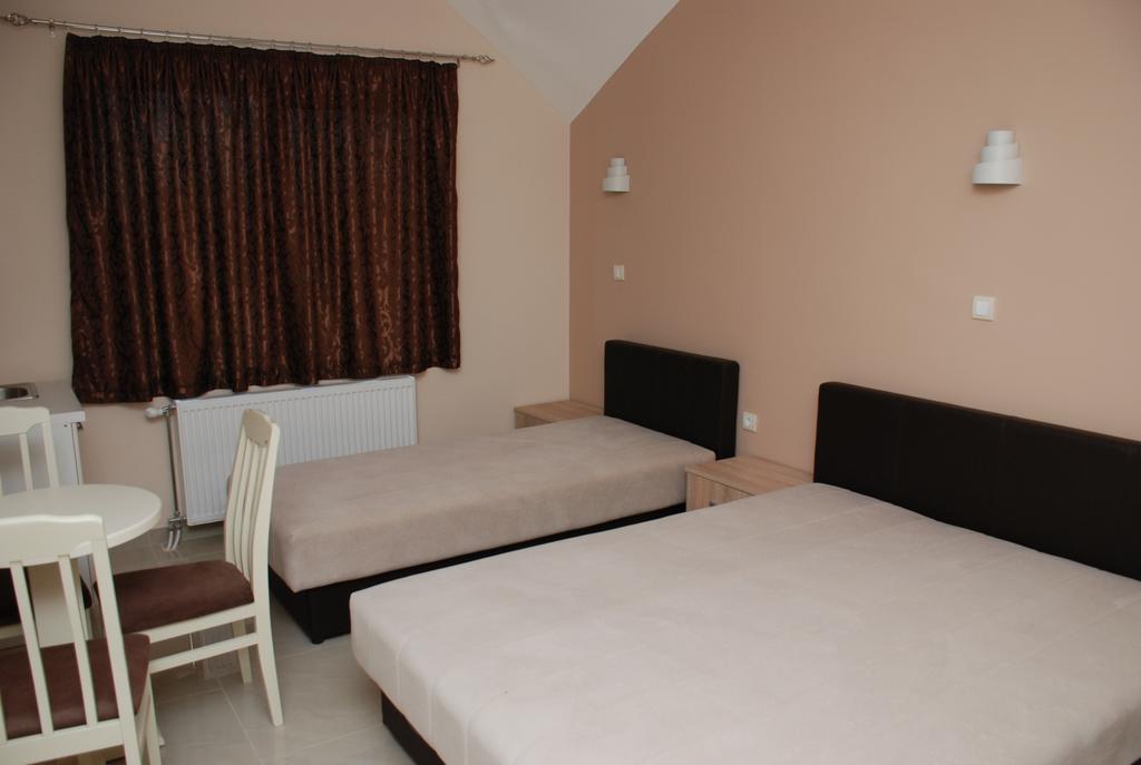 Hotel Prenociste Kovac Vranje Exterior foto